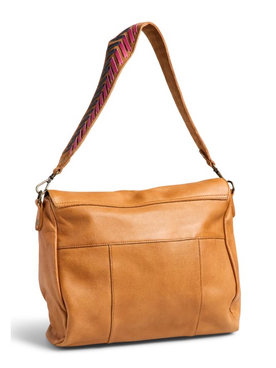 PIECES 17163620 PCBENNA DAILY BAG Cognac Braided strap