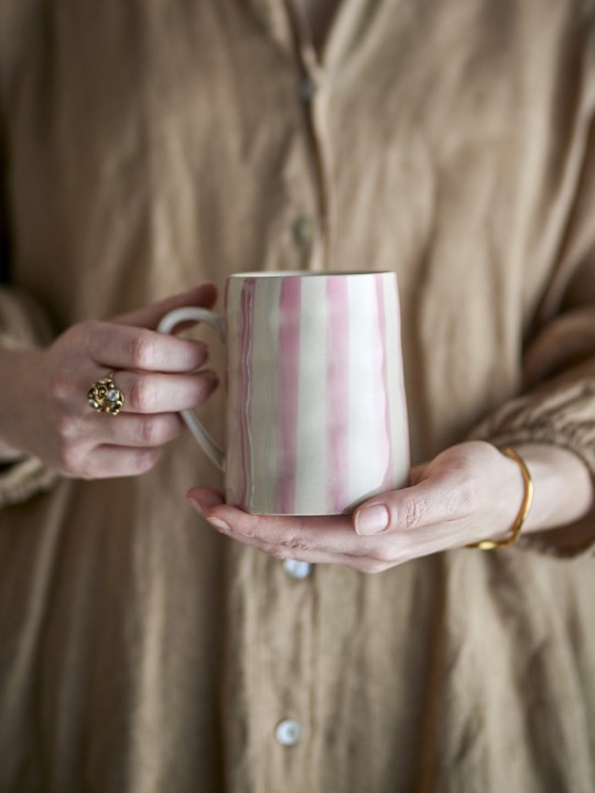 Bloomingville Begonia Mug, Rose, Grès