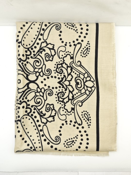PIECES PCMARA SQUARE SCARF Foulard Carré 17160917 White