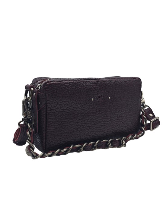 Mila Louise MAMA E1 ROUGE