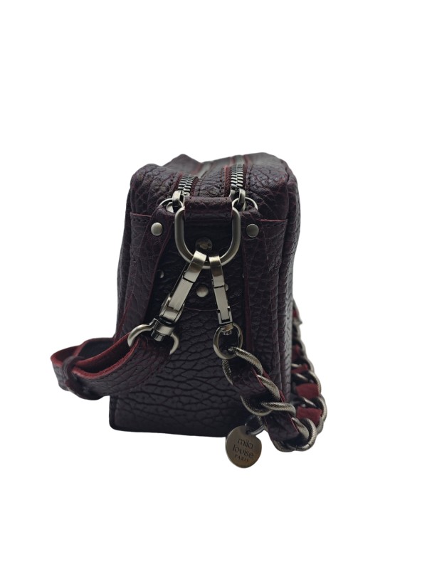 Mila Louise MAMA E1 ROUGE
