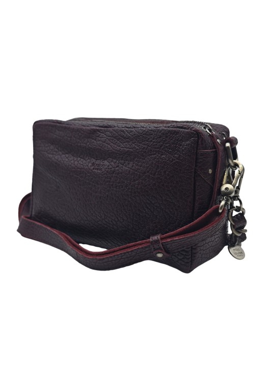 Mila Louise MAMA E1 ROUGE
