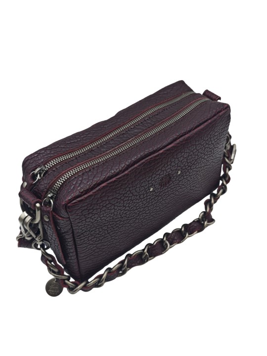Mila Louise MAMA E1 ROUGE