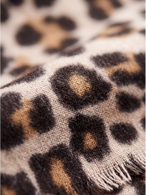 PIECES PCJORNA LONG SCARF Foulard 17144833 Black LEO