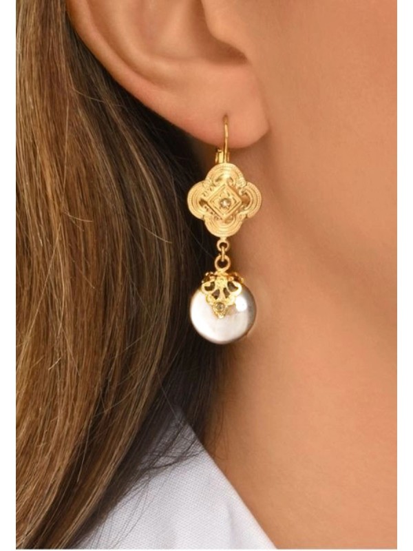 Satellite - POSITANO Boucles d'oreilles dormeuses nacre blanche et cristaux