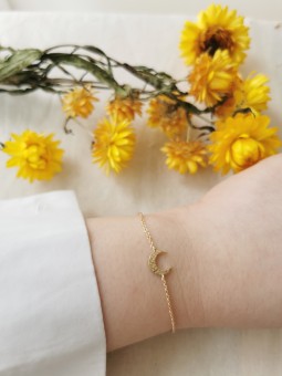 Bracelet Croissant de Lune Martélé Plaqué Or TheWan